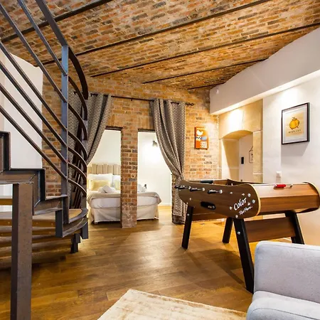 Authentic - 4br-10p - Moulin Rouge Párizs