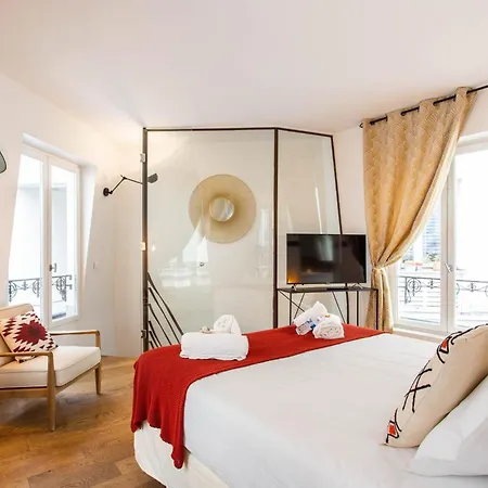 Апартаменты Authentic - 4br-10p - Moulin Rouge *