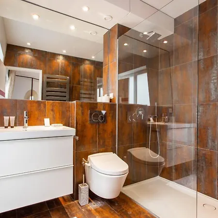 Authentic - 4br-10p - Moulin Rouge * 파리