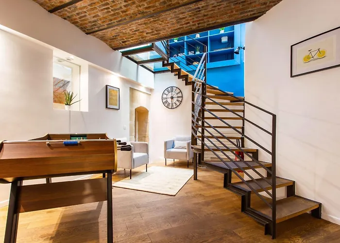 דירה Authentic - 4br-10p - Moulin Rouge *