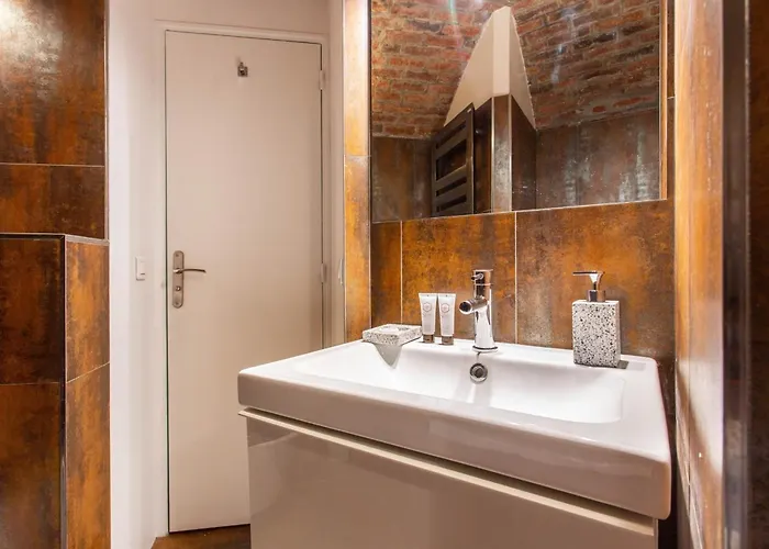 Authentic - 4br-10p - Moulin Rouge דירה פריז