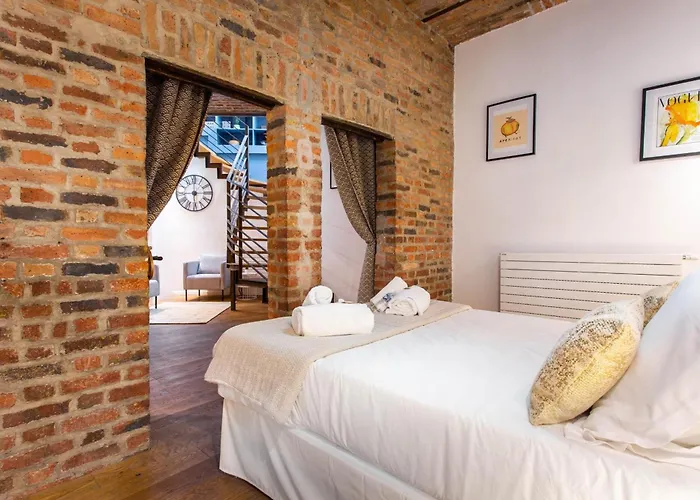 דירה Authentic - 4br-10p - Moulin Rouge פריז